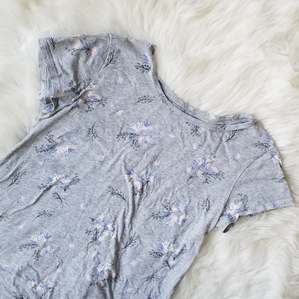 Loft Size S Short Sleeve T-shirt